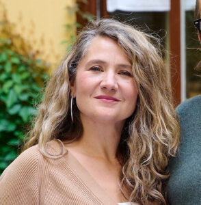 Jivan Dios, couples therapist in Stockholm and online via zoom and google meets